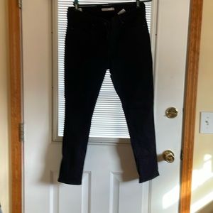 Levi 711 skinny jeans